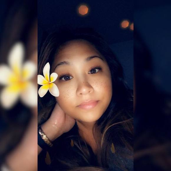 Meet your Posher, Tanya - Picture 1 of 1